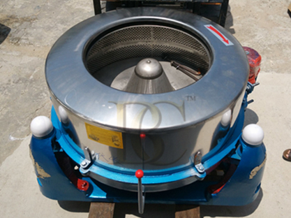 廣州代先生服裝離心脫水機使用案例